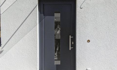 Haustür vom Doppelhaus in Ahrensburg Haustür vom Doppelhaus in Ahrensburg