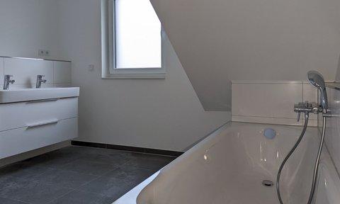 Badezimmer im Doppelhaus in Ahrensburg Badezimmer im Doppelhaus in Ahrensburg