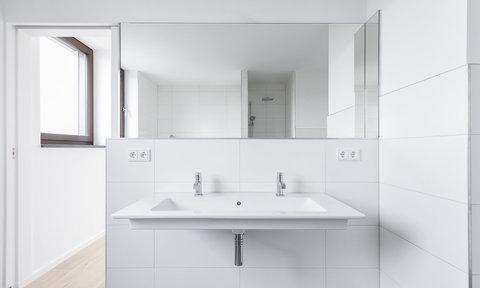 Bad: Penthouse von HELMA in Berlin-Karlshorst Bad: Penthouse von HELMA in Berlin-Karlshorst