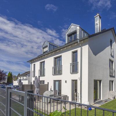 HELMA-Referenz: Doppelhäuser in Olching HELMA-Referenz: Doppelhäuser in Olching