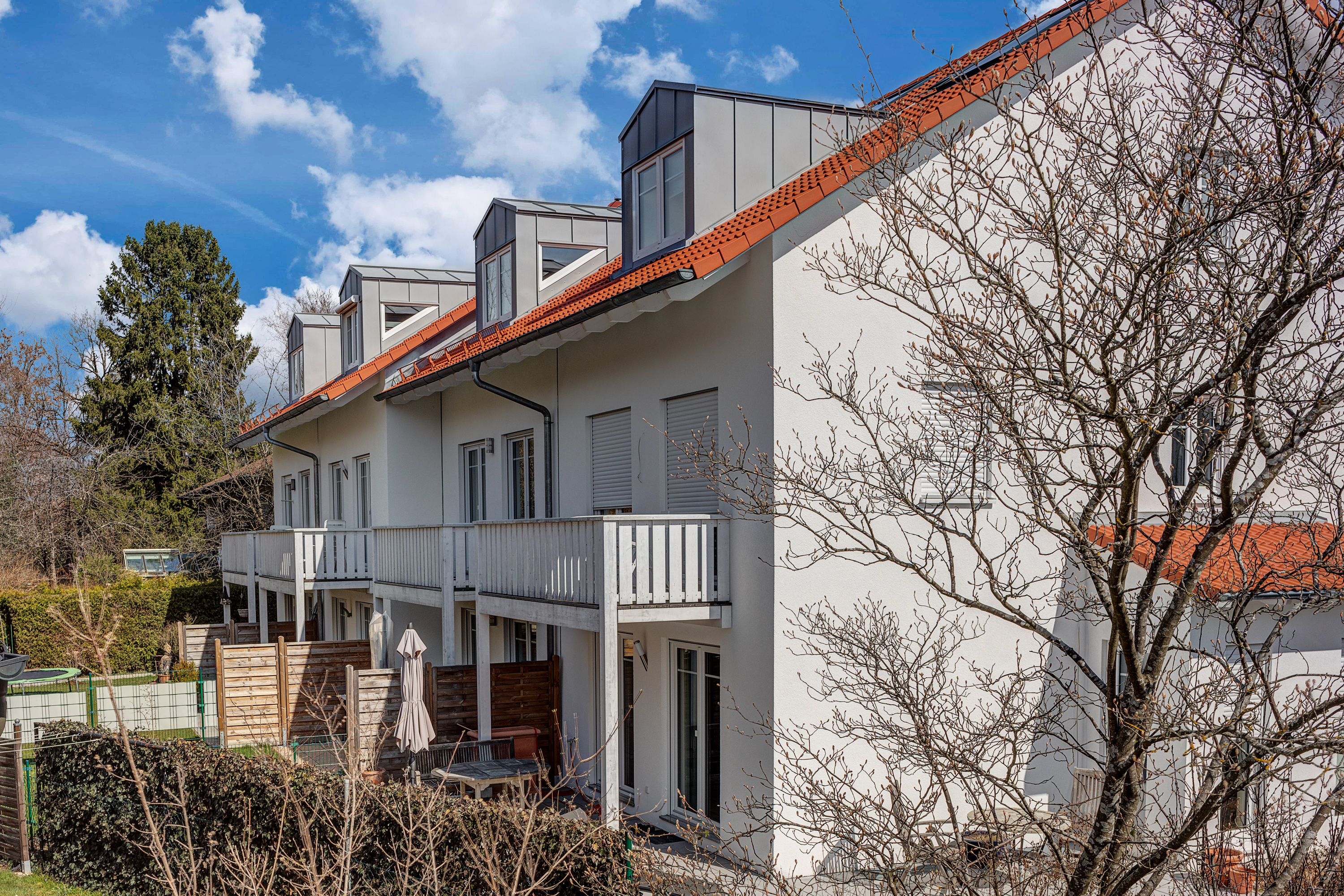 Vaterstetten Haus kaufen - Reihenhäuser im Meisenweg | HELMA